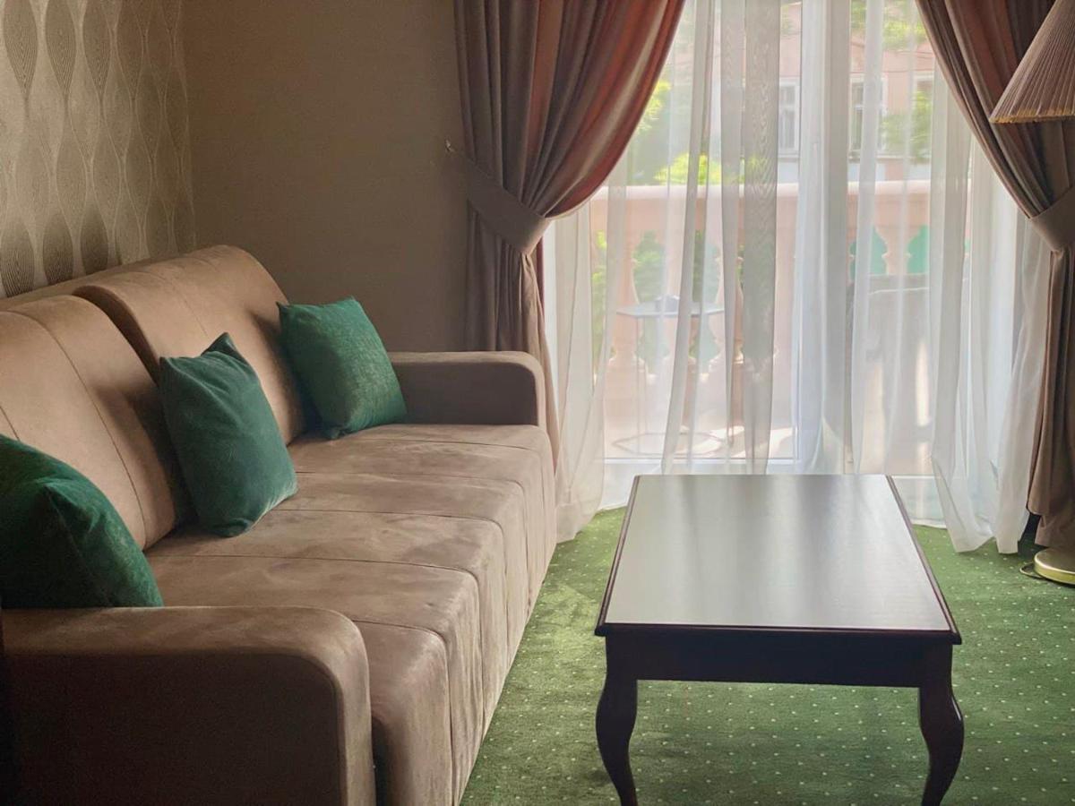 فندق أركاديا بلازا أوديسا المظهر الخارجي الصورة